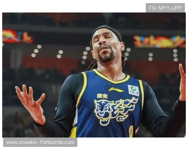 广东男篮外援调整,奎因和麦考尔去留引发讨论 广东男篮外援调整,奎因和麦考尔去留引发讨论